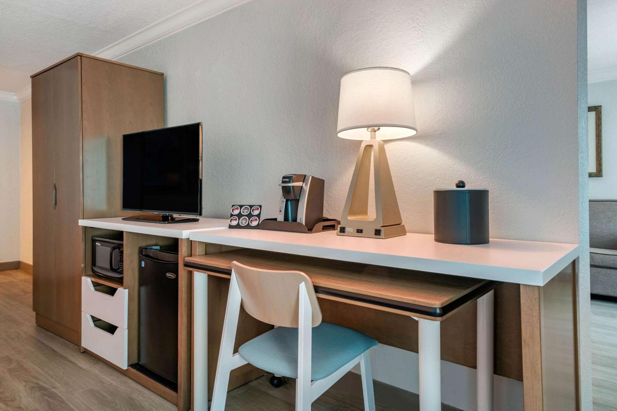 Winter The Dolphin'S Beach Club, Ascend Hotel Collection Clearwater Beach Exterior foto